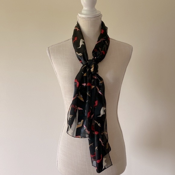 Satin striped lightweight shoe 👠 design fashion scarf, black multi shoe style - Picture 8 of 14